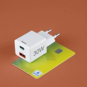 HAMA Бързо мини Gan зарядно 30 W