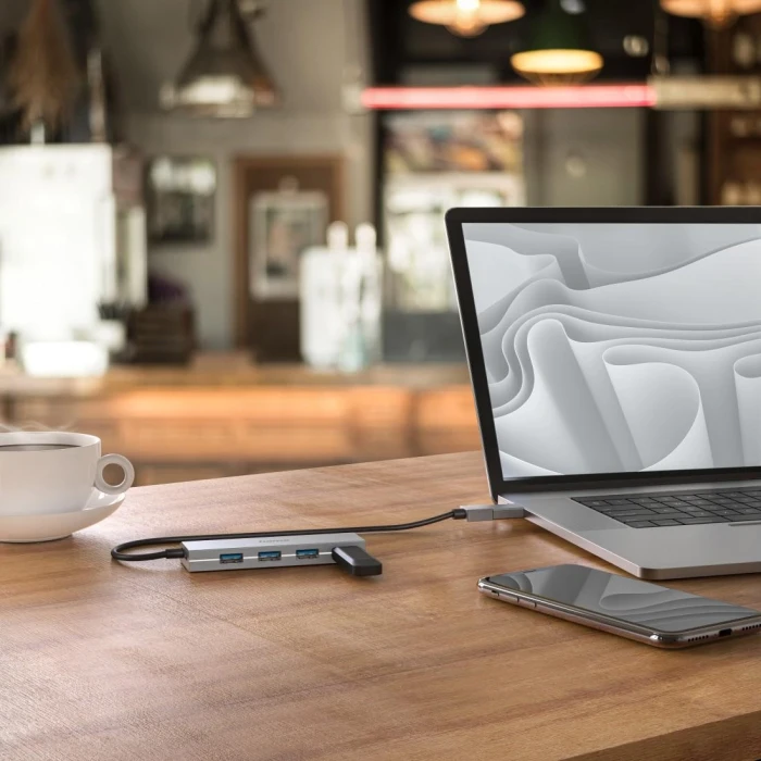 HAMA с адаптер 4 x USB 5Gbps