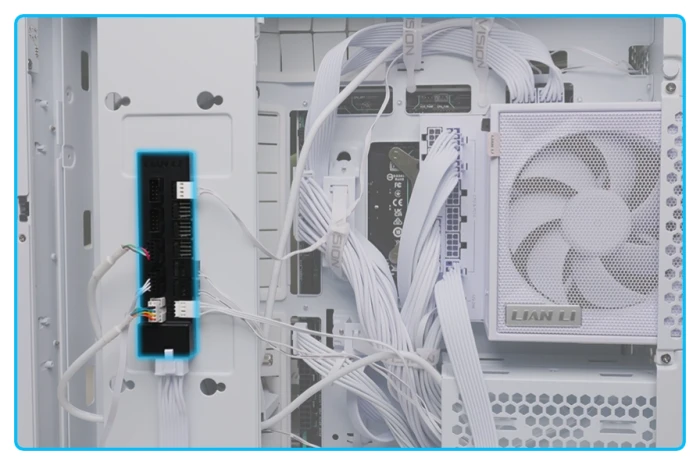 Lian Li Black EDGE Gold 1000W