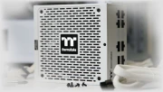 Thermaltake Toughpower GF1 Snow Gold 750W
