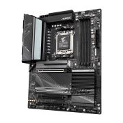 GIGABYTE X670 AORUS Elite AX