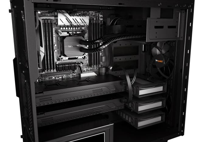 be quiet! PURE BASE 600 Black