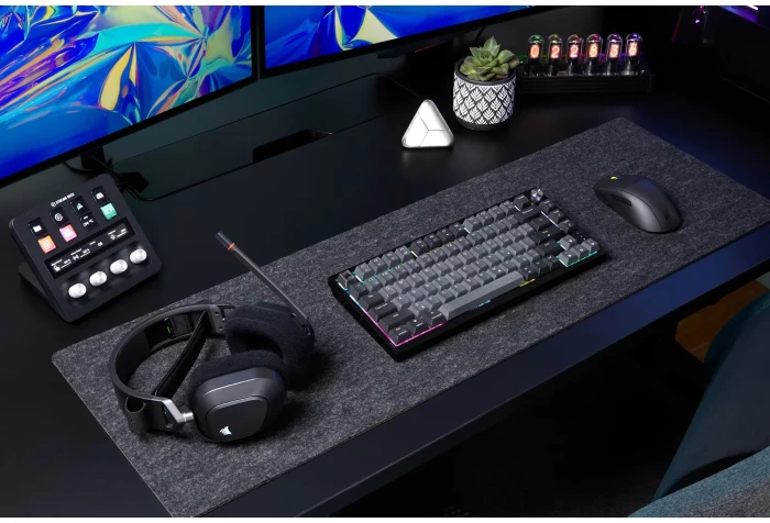 CORSAIR K65 PLUS WIRELESS - Linear