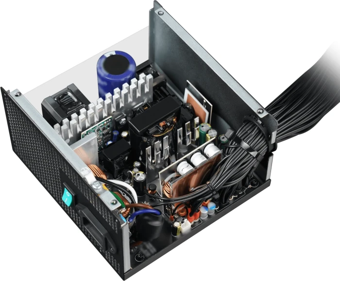 DeepCool PN750D Gold 750W