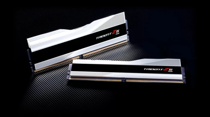 G.SKILL Trident Z5 RGB 32GB (2x16GB) DDR5 7200MT/s CL34