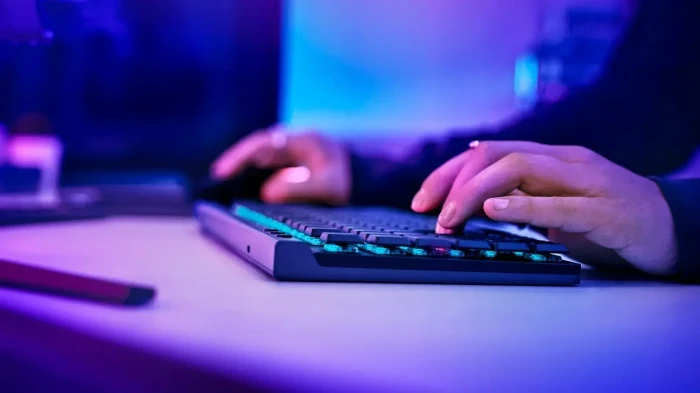 LOGITECH G515 LIGHTSPEED TKL Кирилица