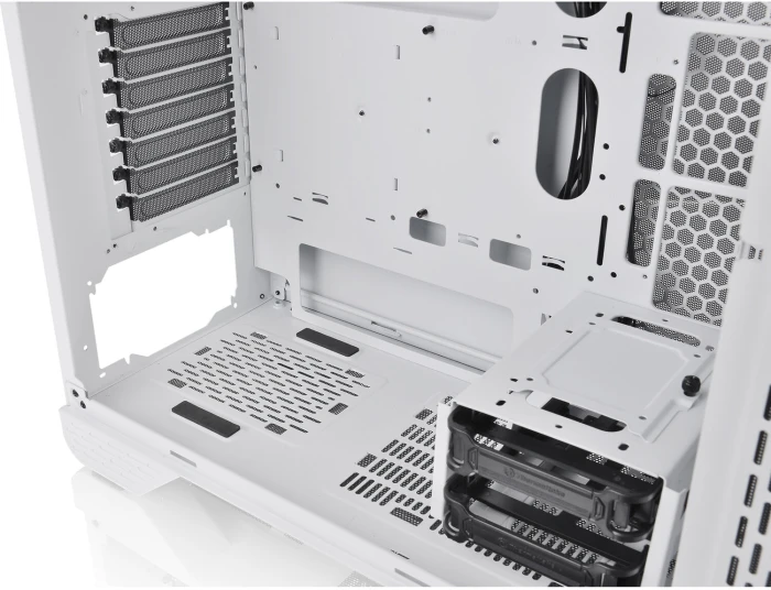 Thermaltake S300 TG Snow