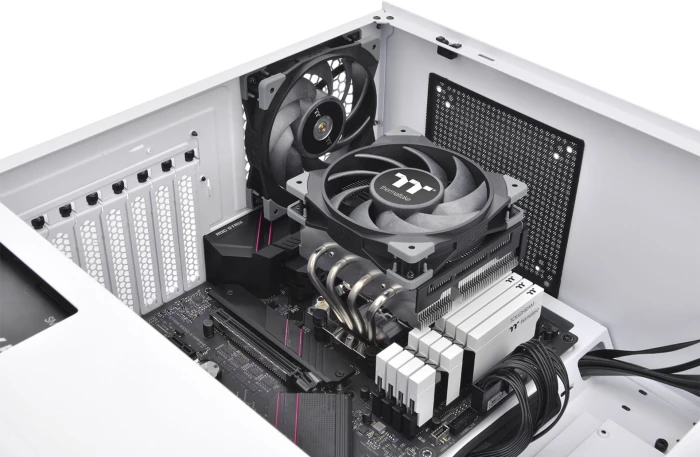 Thermaltake TOUGHAIR 110 Gray