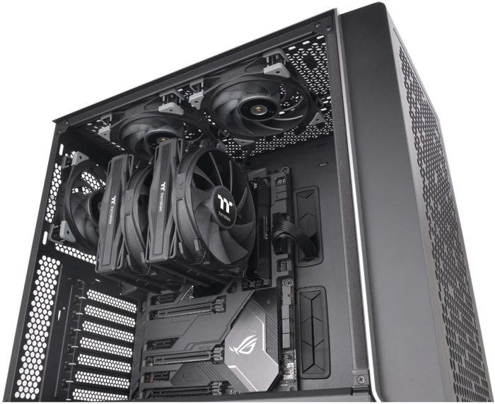 Thermaltake TOUGHAIR 710 Black