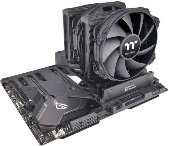 Thermaltake TOUGHAIR 710 Black