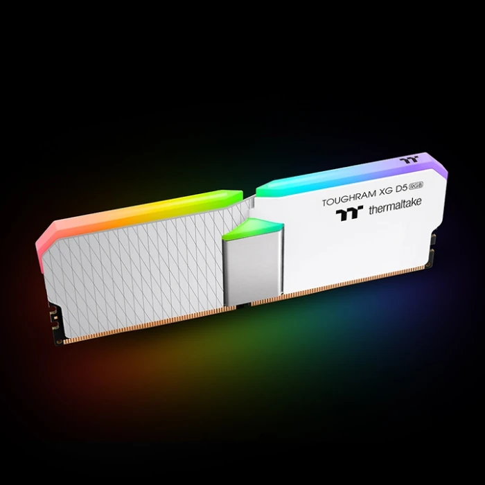 Thermaltake TOUGHRAM XG RGB D5 Snow 32GB (2x16GB) DDR5 6200MHz CL32