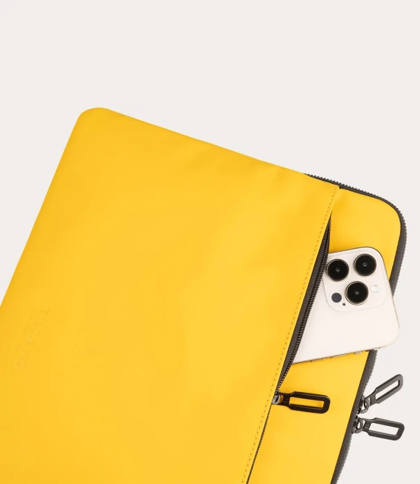 TUCANO GOMMO SLEEVE - 14” Yellow