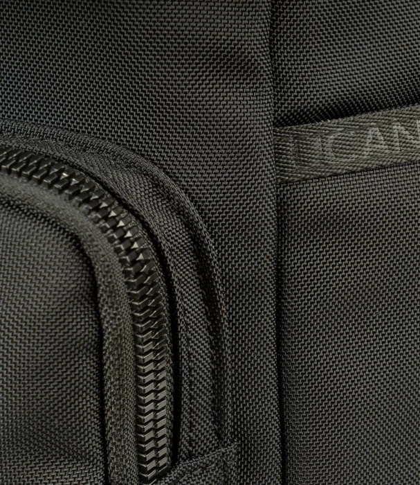 TUCANO TERRAS - 15.6" Black